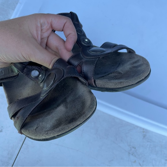 Taos treasure sandals brown size 9 leather adjustable ankle strap - Picture 3 of 6